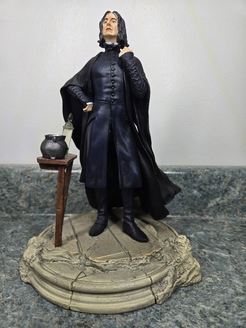 Enesco Harry Potter Professor Snape Figurine 7.5" Wizarding World 6005065